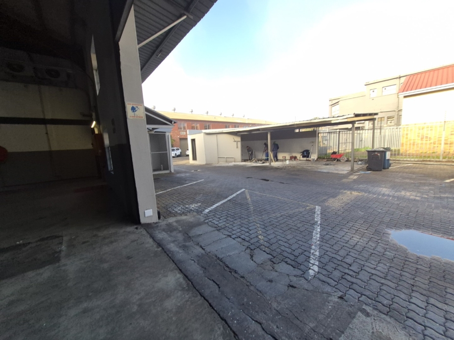 To Let Commercial Property for Rent in Paarden Eiland Western Cape